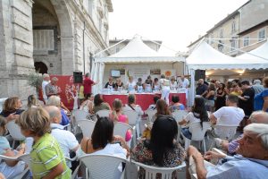 La gara delle massaie dell'edizione 2019 di Ascoliva Festival