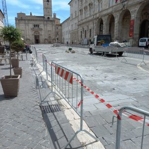 Sistemazione piazza Arringo