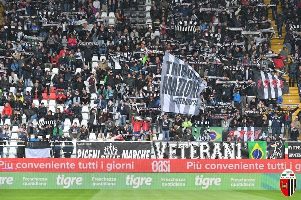 Tifo est