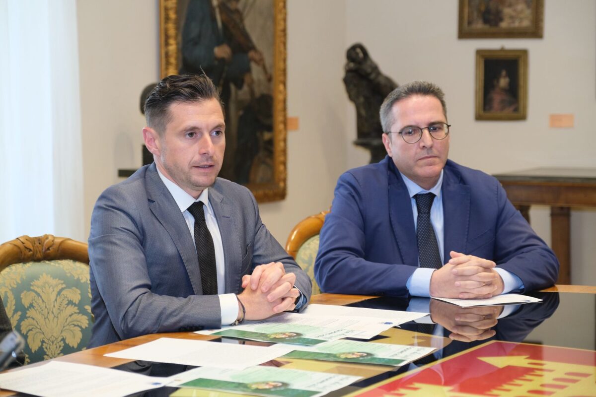 Sindaco Fioravanti e assessore Brugni (1)