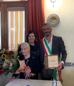 Nonna Ninetta festeggia 105 anni