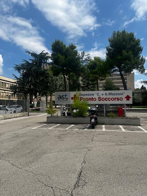 ospedale 'Mazzoni'