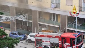 appartamento in fiamme ad Ancona