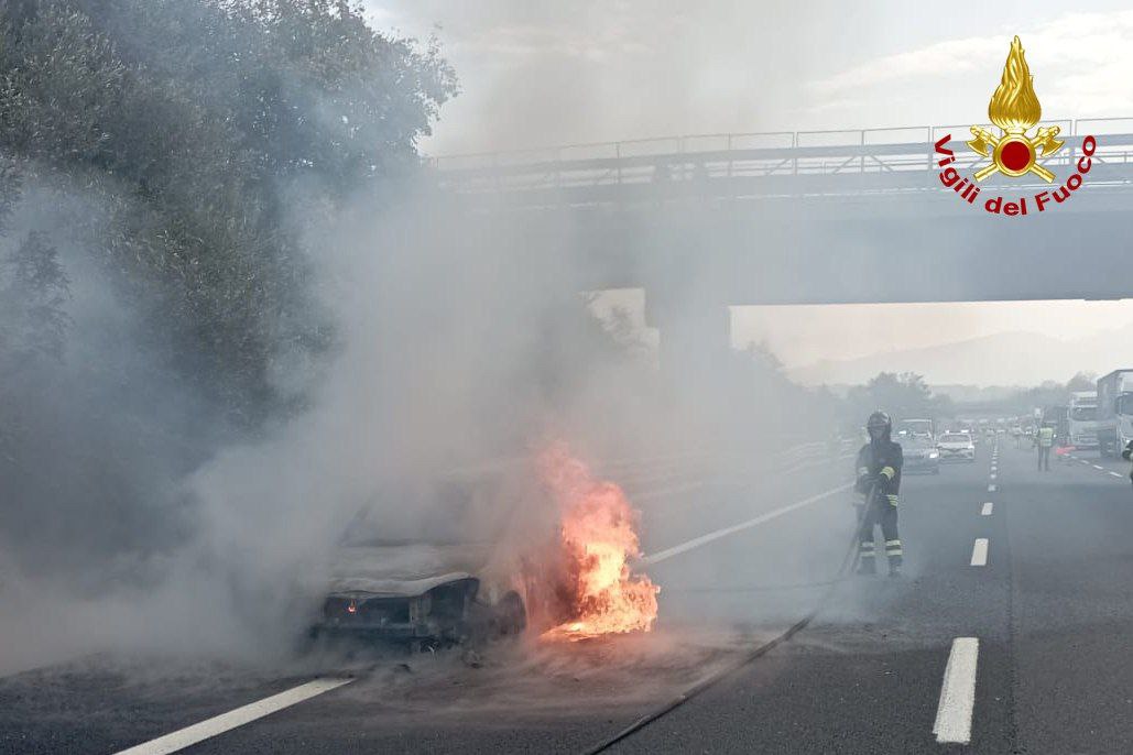 Incendi porto sant'elpidio 2