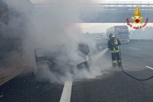 Incendio porto sant'elpidio 3