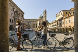 Piazza del popolo (1)